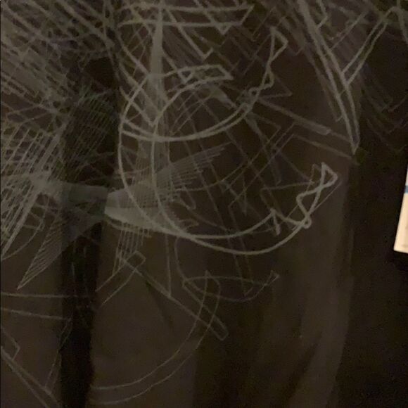 🎉1 hr sale🎉Men’s Calvin Klein top - Picture 3 of 8